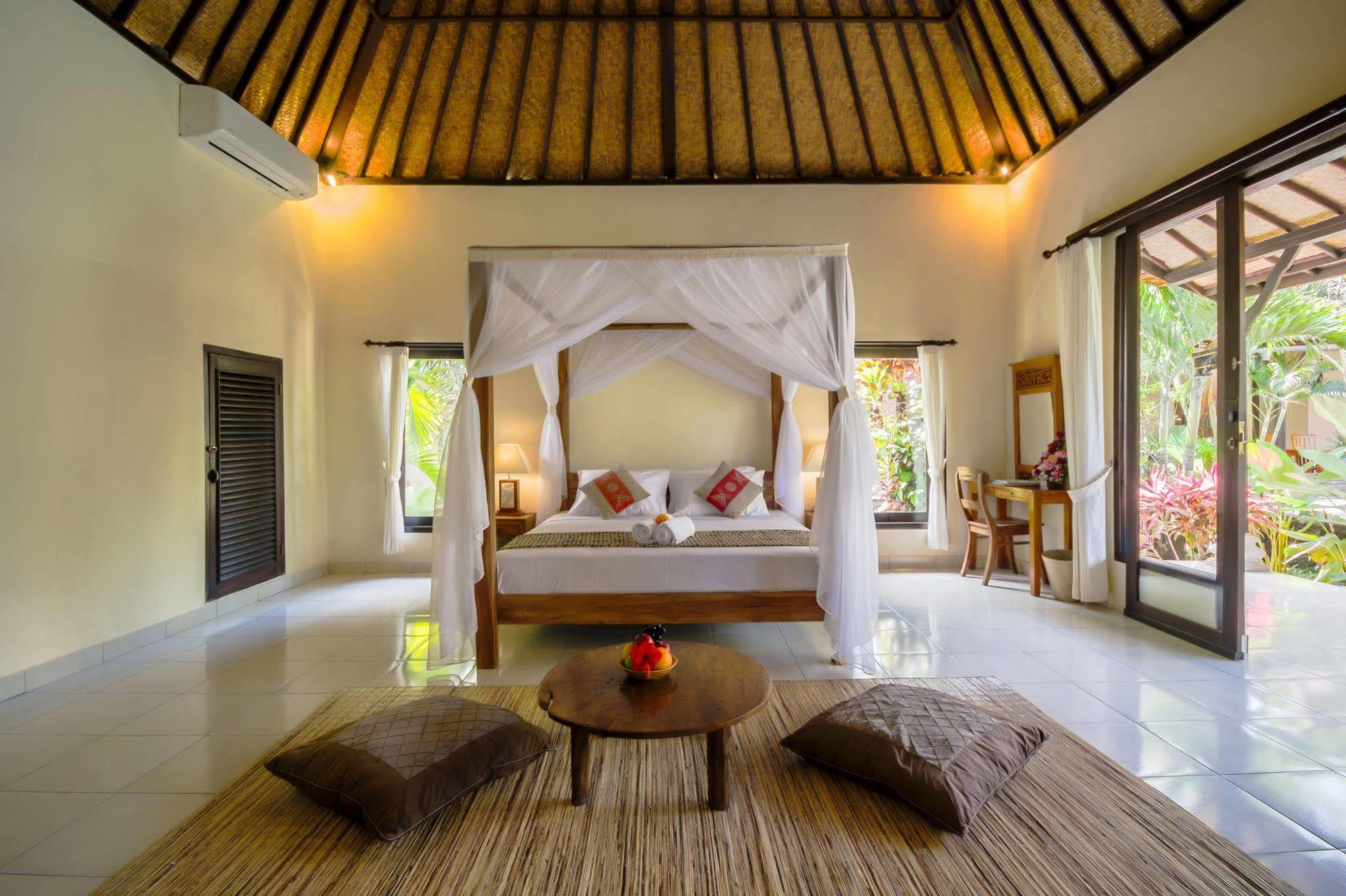 Loka Pala Villa Ubud  Exterior photo